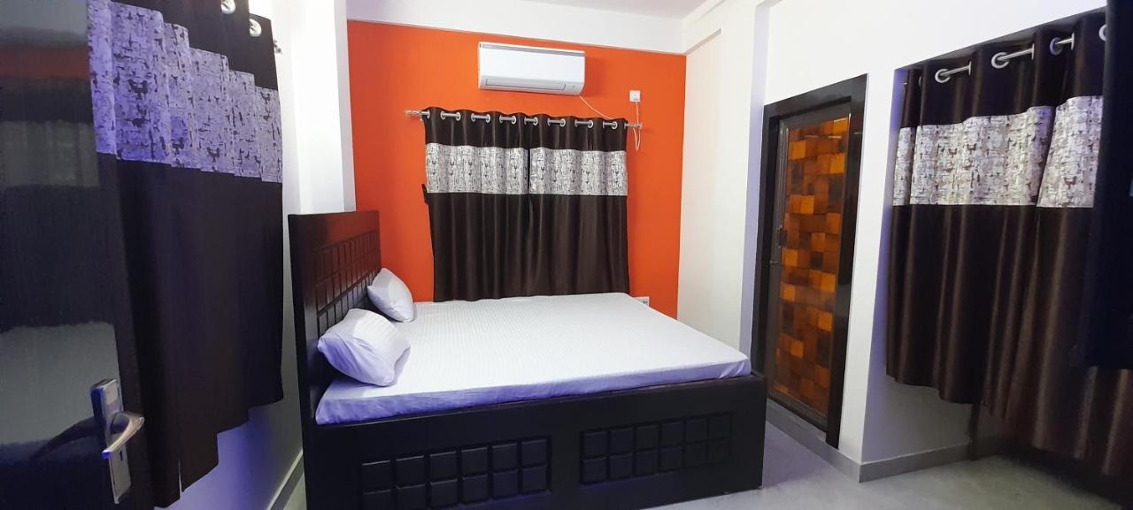Garden Guest House Near Rene Tower Ruby General Hospital Calcutta Buitenkant foto