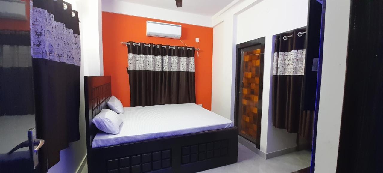 Garden Guest House Near Rene Tower Ruby General Hospital Calcutta Buitenkant foto