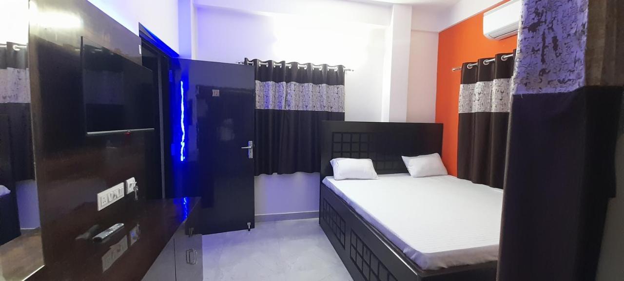 Garden Guest House Near Rene Tower Ruby General Hospital Calcutta Buitenkant foto