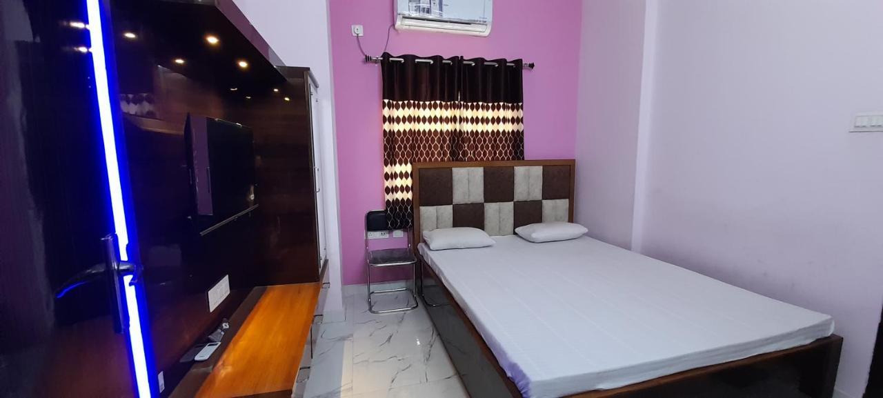 Garden Guest House Near Rene Tower Ruby General Hospital Calcutta Buitenkant foto