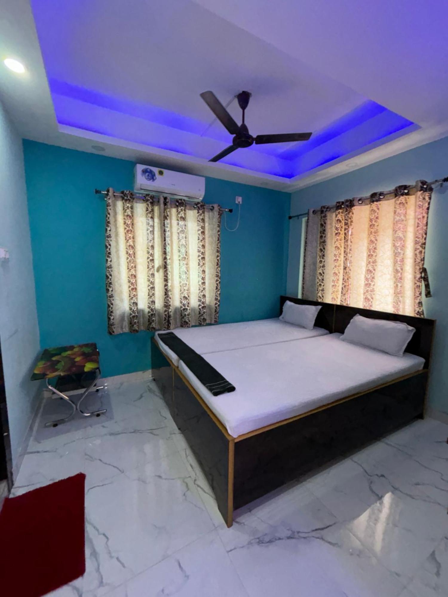 Garden Guest House Near Rene Tower Ruby General Hospital Calcutta Buitenkant foto
