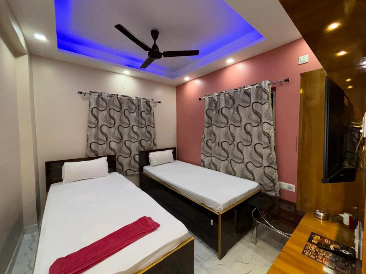 Garden Guest House Near Rene Tower Ruby General Hospital Calcutta Buitenkant foto